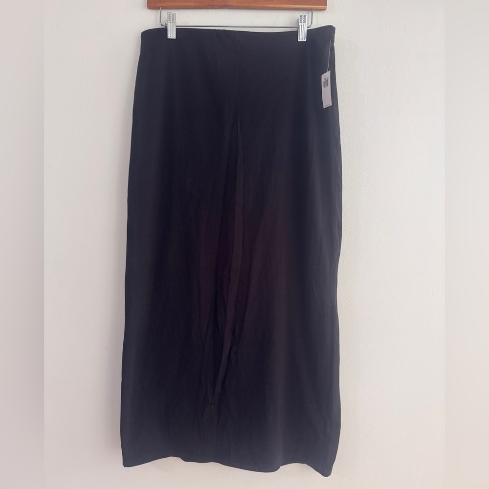 Old Navy Classic Black Midi Skirt